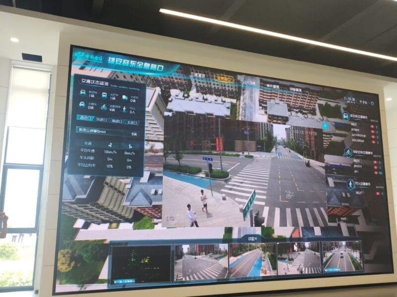 Central de monitoramento da Iluminação Conectada mostrada em uma tela de computador.